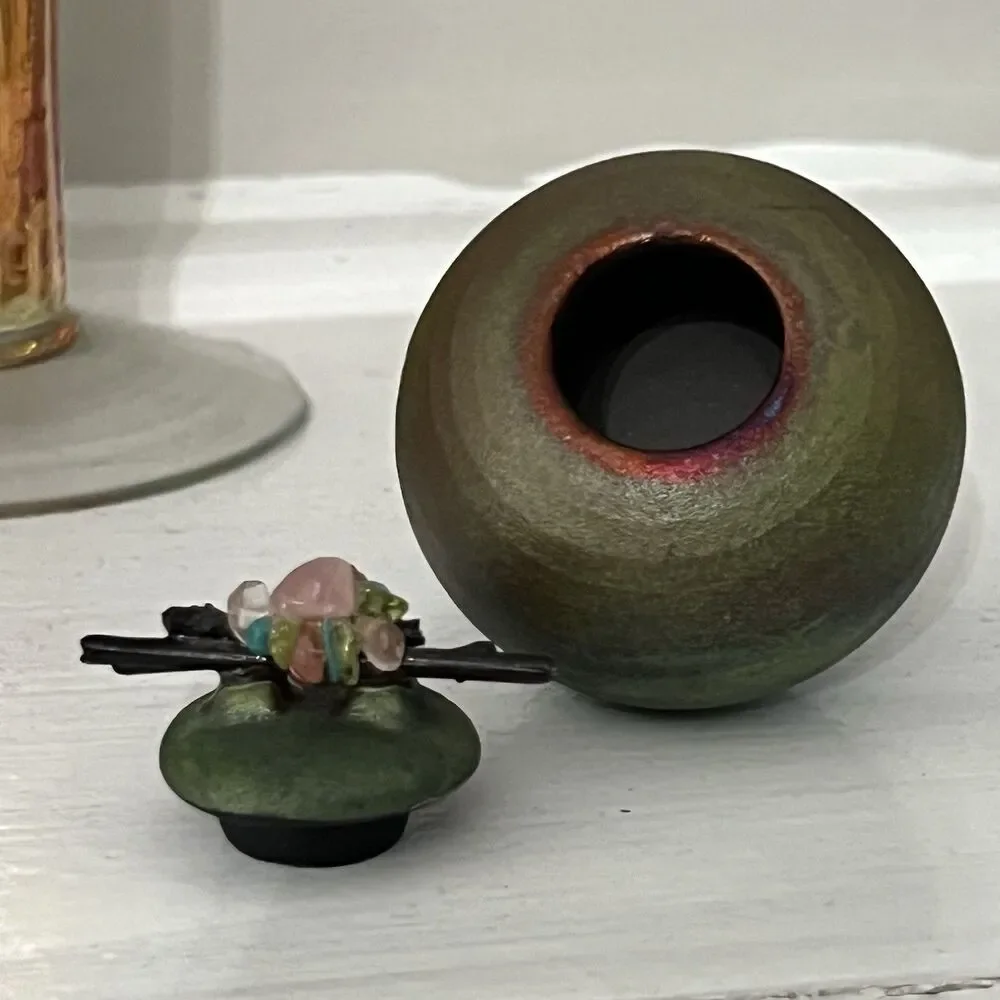 Jeremy Diller Raku Pottery Dream Catcher Spirit Jar w/ Lid Iridescent Signed